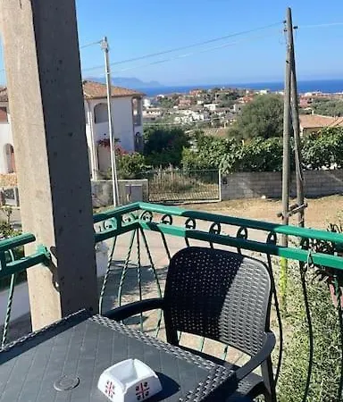 Casa Costanza, Bilocale Con Terrazza Vista Mare Tanaunella